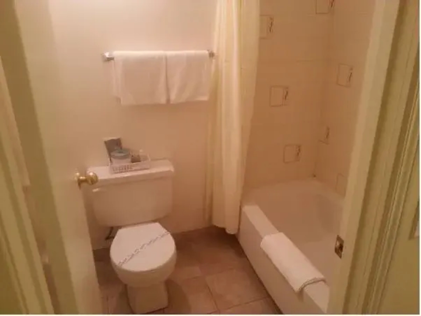 Lillooet Hotel Victoria