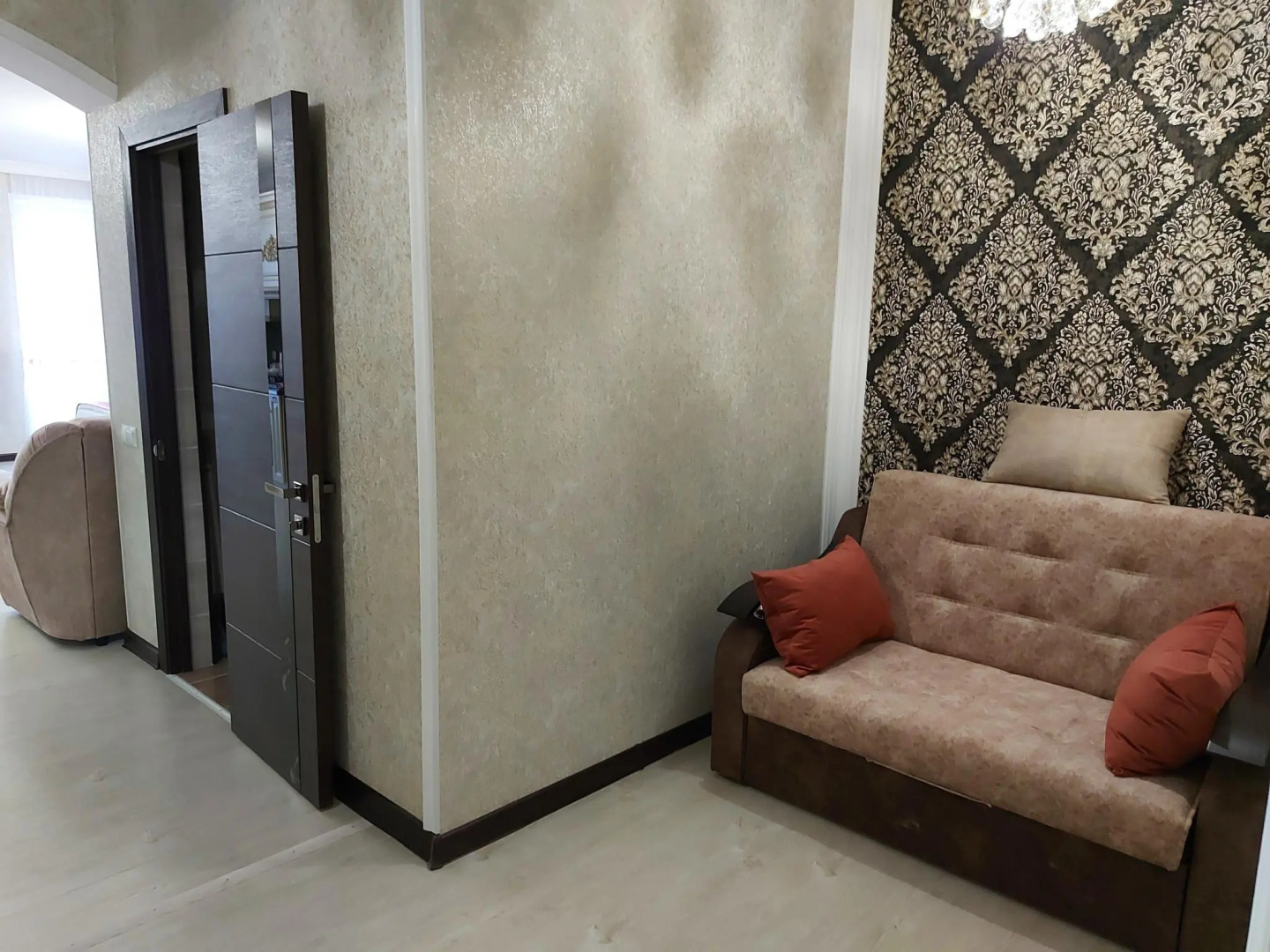 Апартаменты 5 звезд на улице Шамиля Джикаева 5А