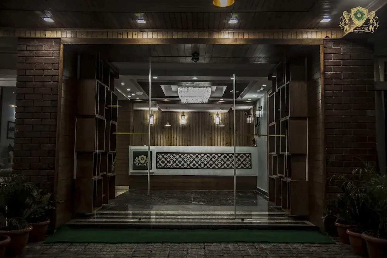 Hotel De Exotica Crest Theog