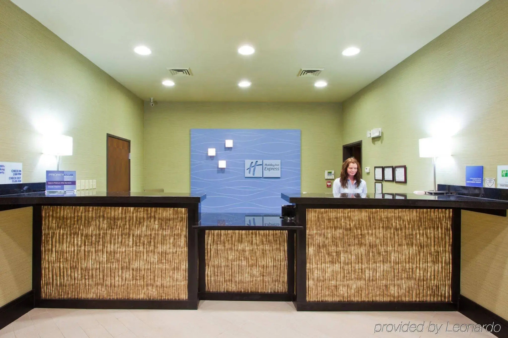 Holiday Inn Express Hotel & Suites Waycross by IHG