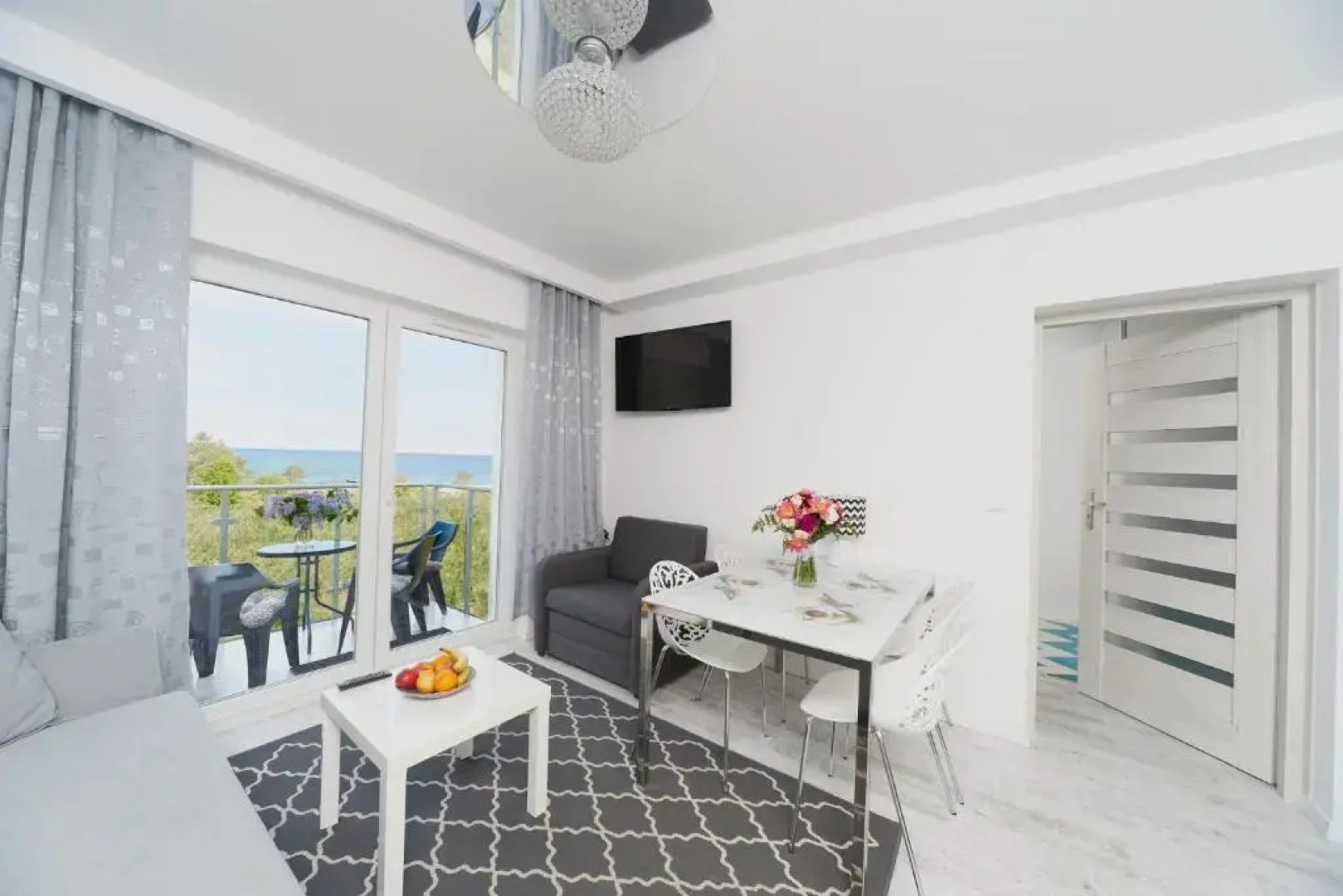 Apartments Luxview III