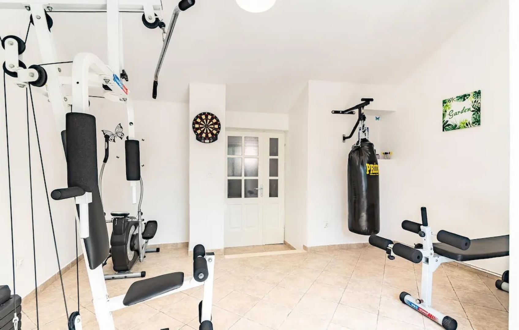Amazing Home in Kneze With Wifi and 4 Bedrooms
