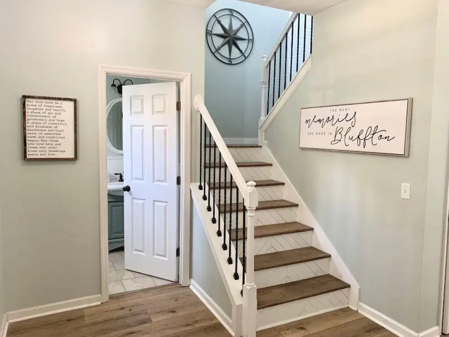 Saltee Cove Coastal Getaway - Charming 3 Bedroom/2.5 Bath Lowcountry Cottage