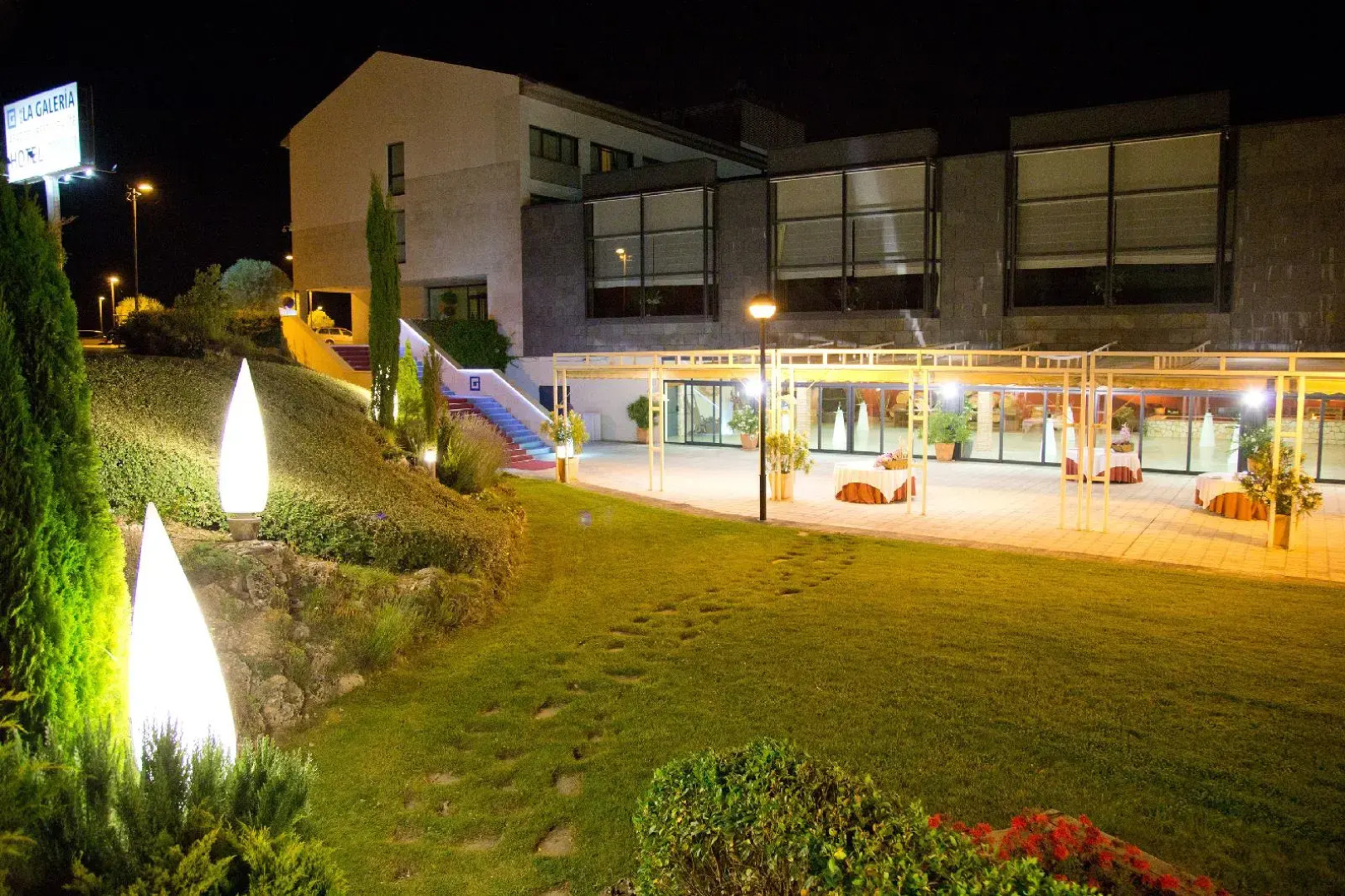 HQ La Galeria Hotel-Restaurante