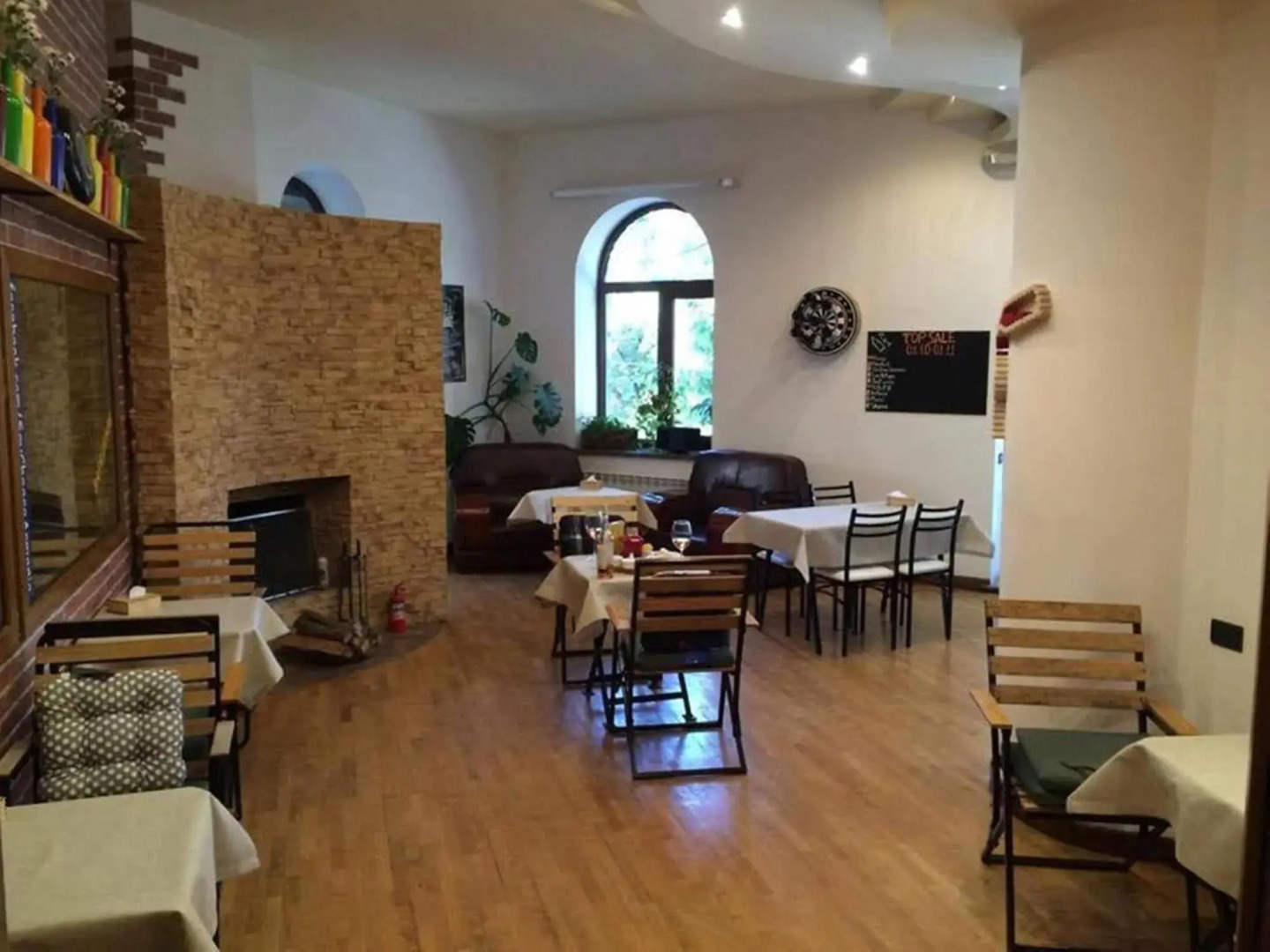 Сити Отель (City Hotel)