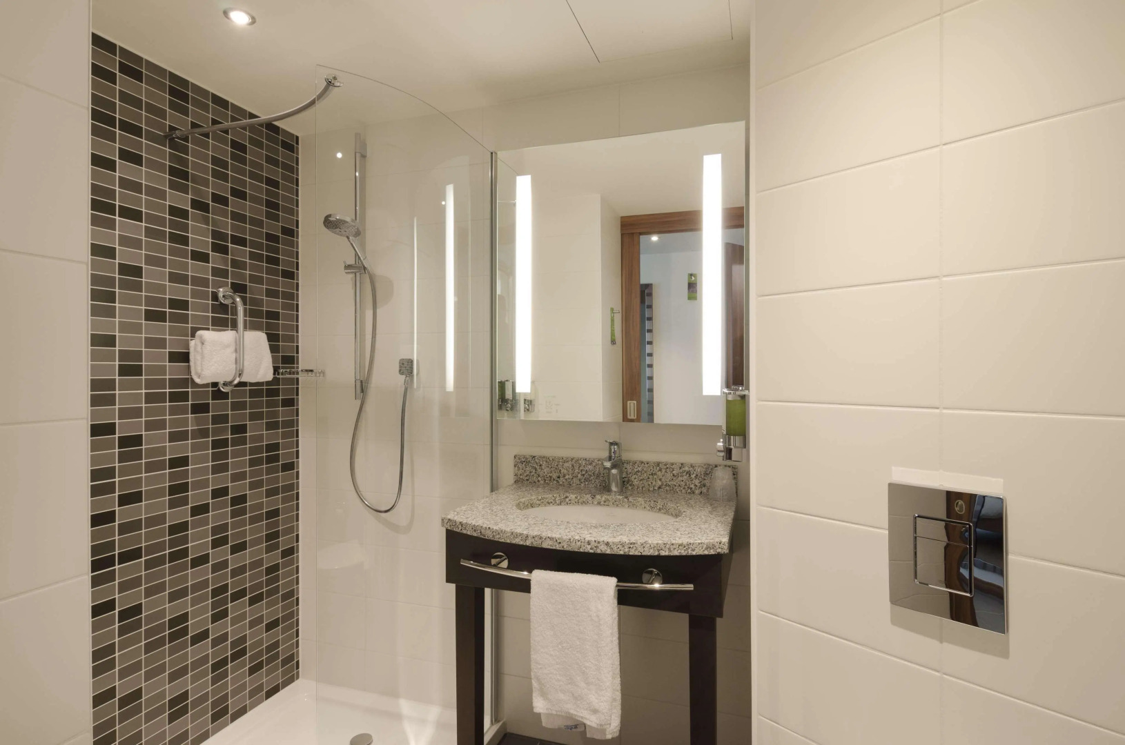 Hampton by Hilton Frankfurt City Centre Messe