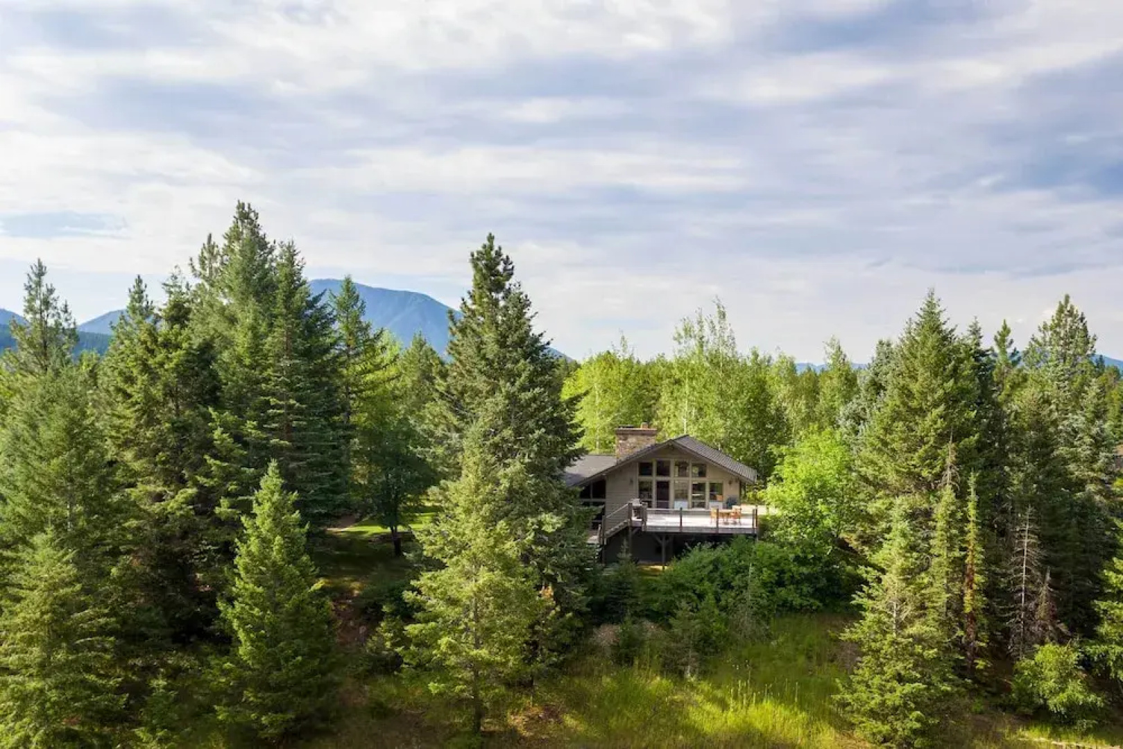 West Glacier Home w/ Majestic Mountain Views!