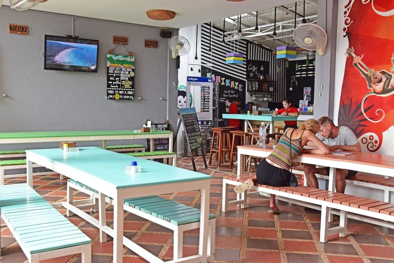 Mad Monkey Hostel Kampot