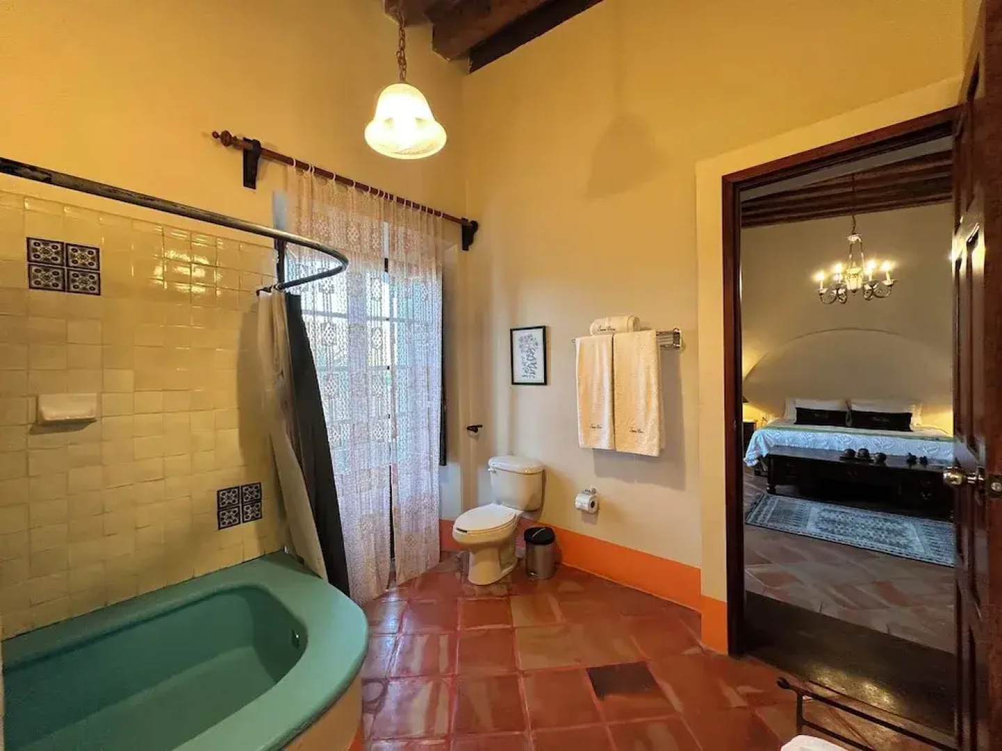 Mesón de Santa Elena Hotel Galeria