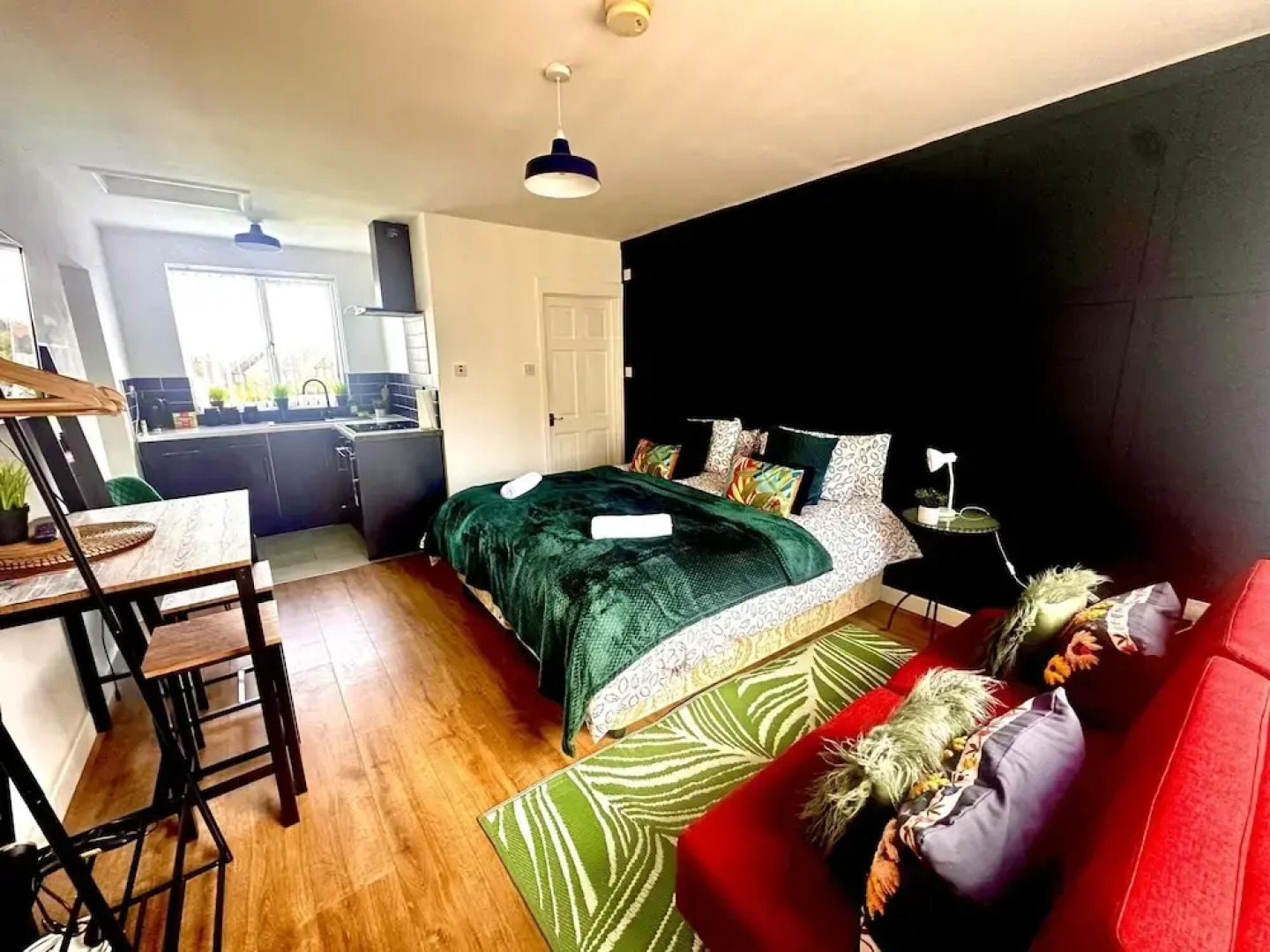 The Annexe, 25 Gorsehill Road