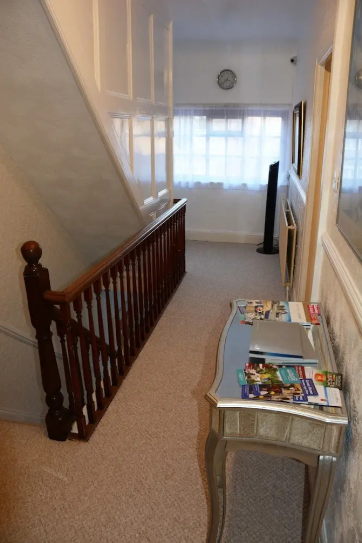 The Cove Guest House