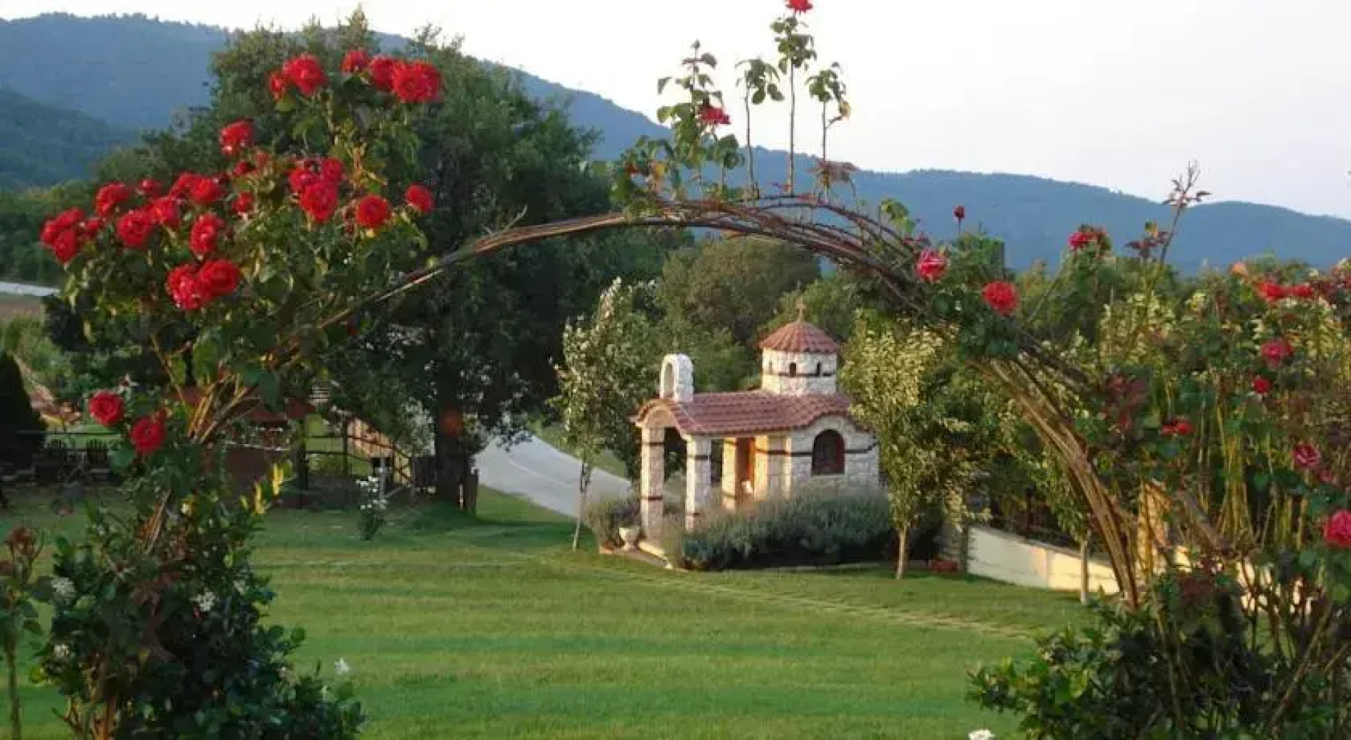 Kroussia Hotel
