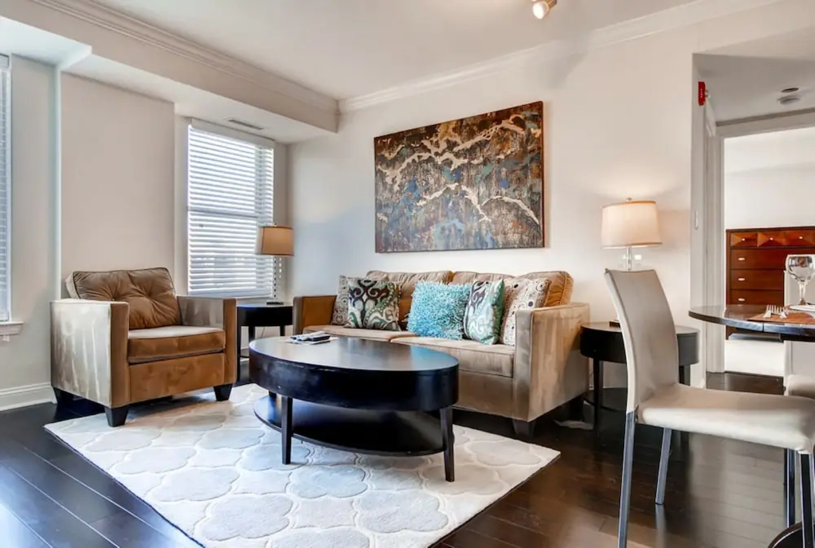 Global Luxury Suites at Harbor East