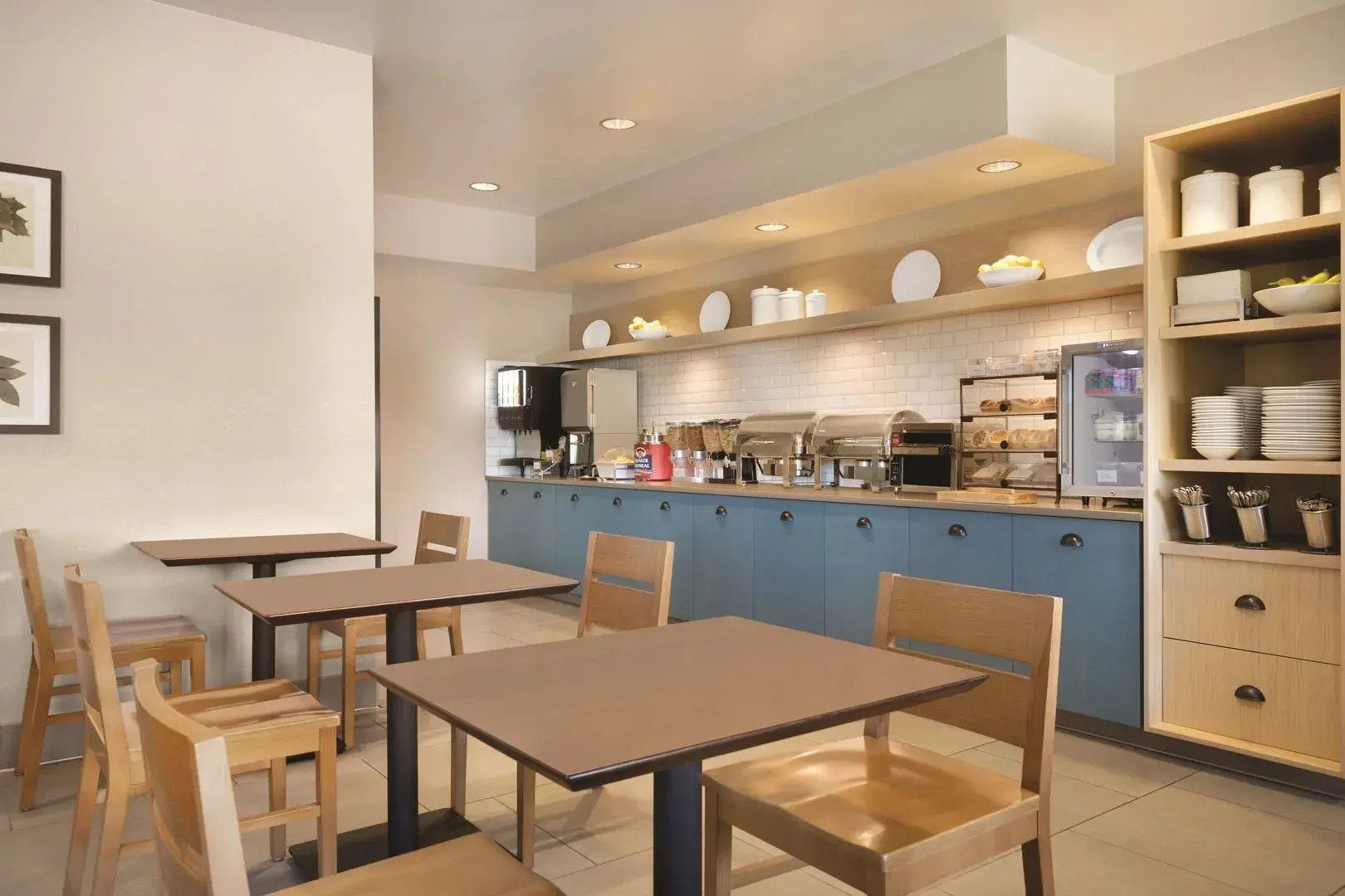 Country Inn & Suites by Radisson, Brooklyn Park - Brooklyn Center, MN