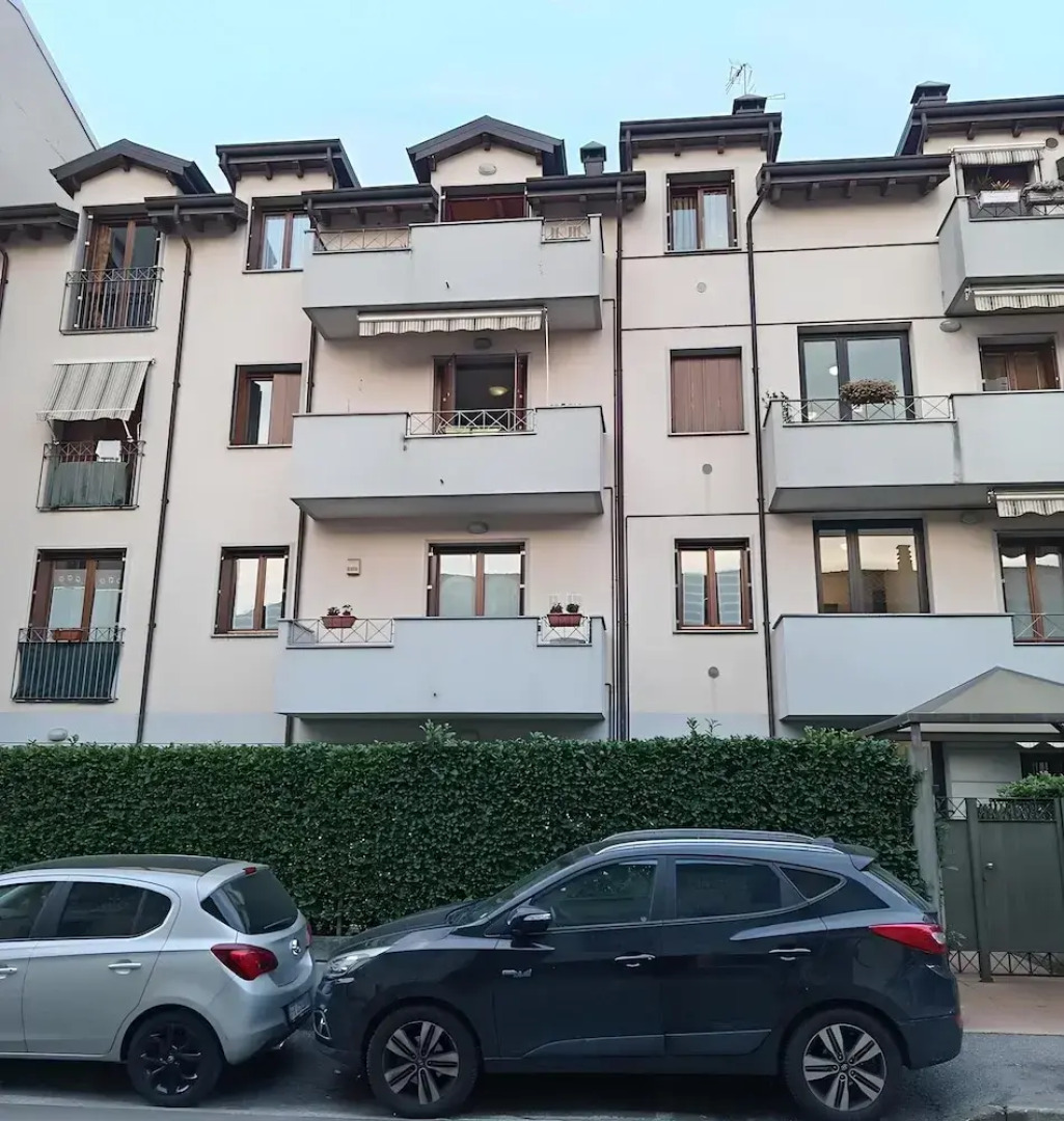 Neagas House Lissone