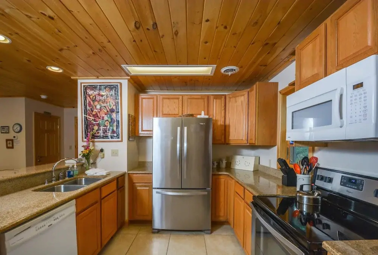 Lakeview Cottage 3 Bedroom House