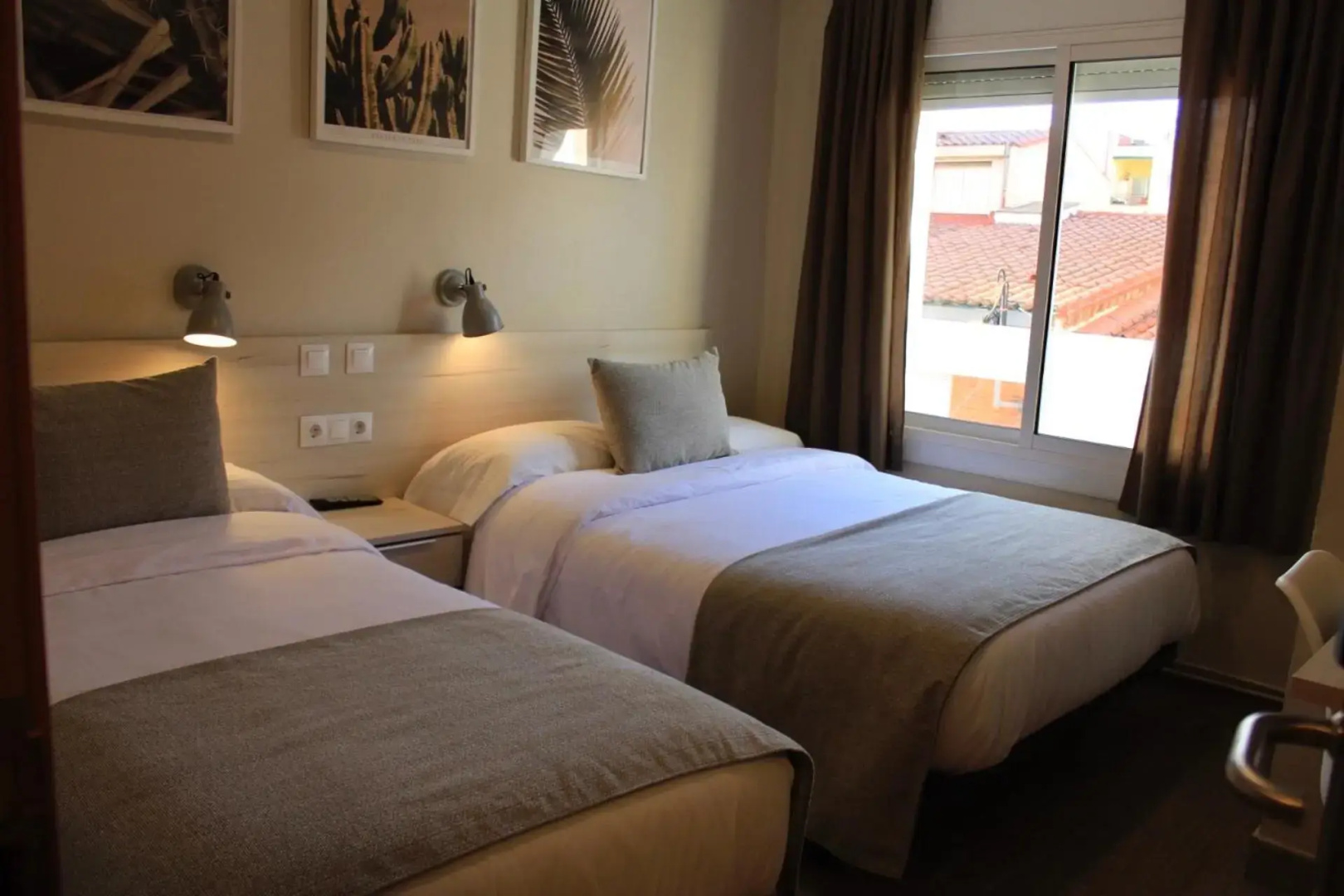 Hostal La Romànica