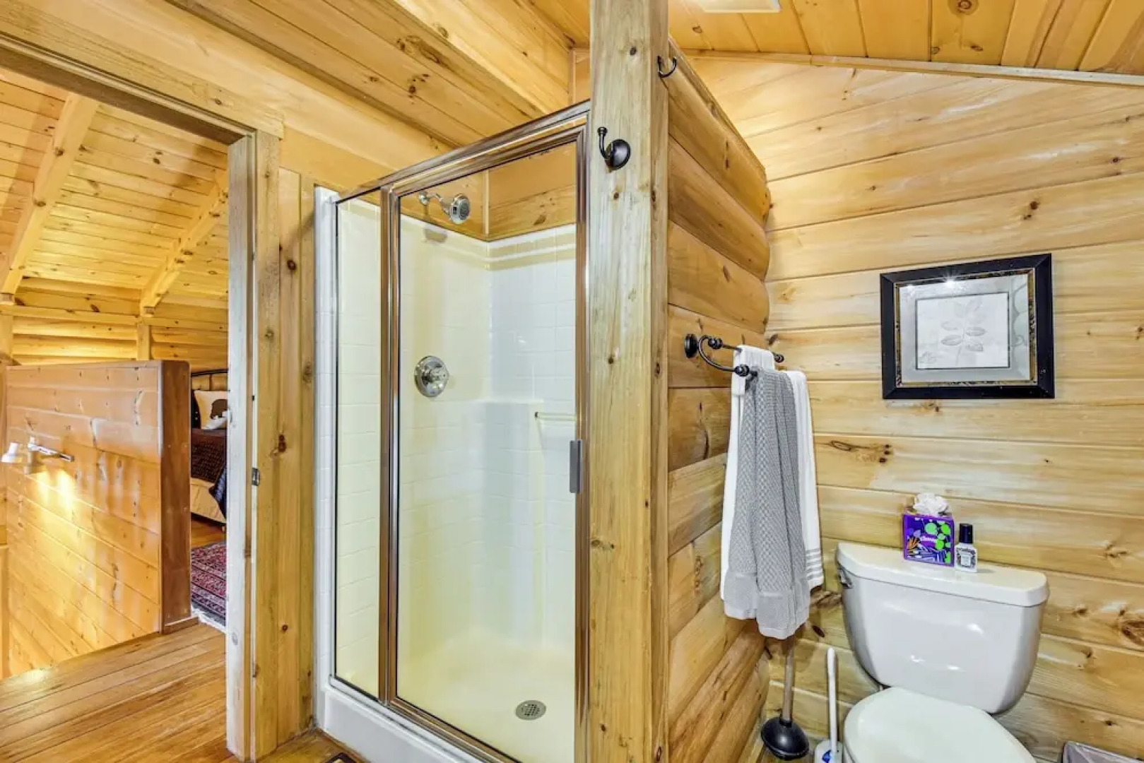 3 Mi to Dtwn Clayton: Cabin w/ Trail Access!