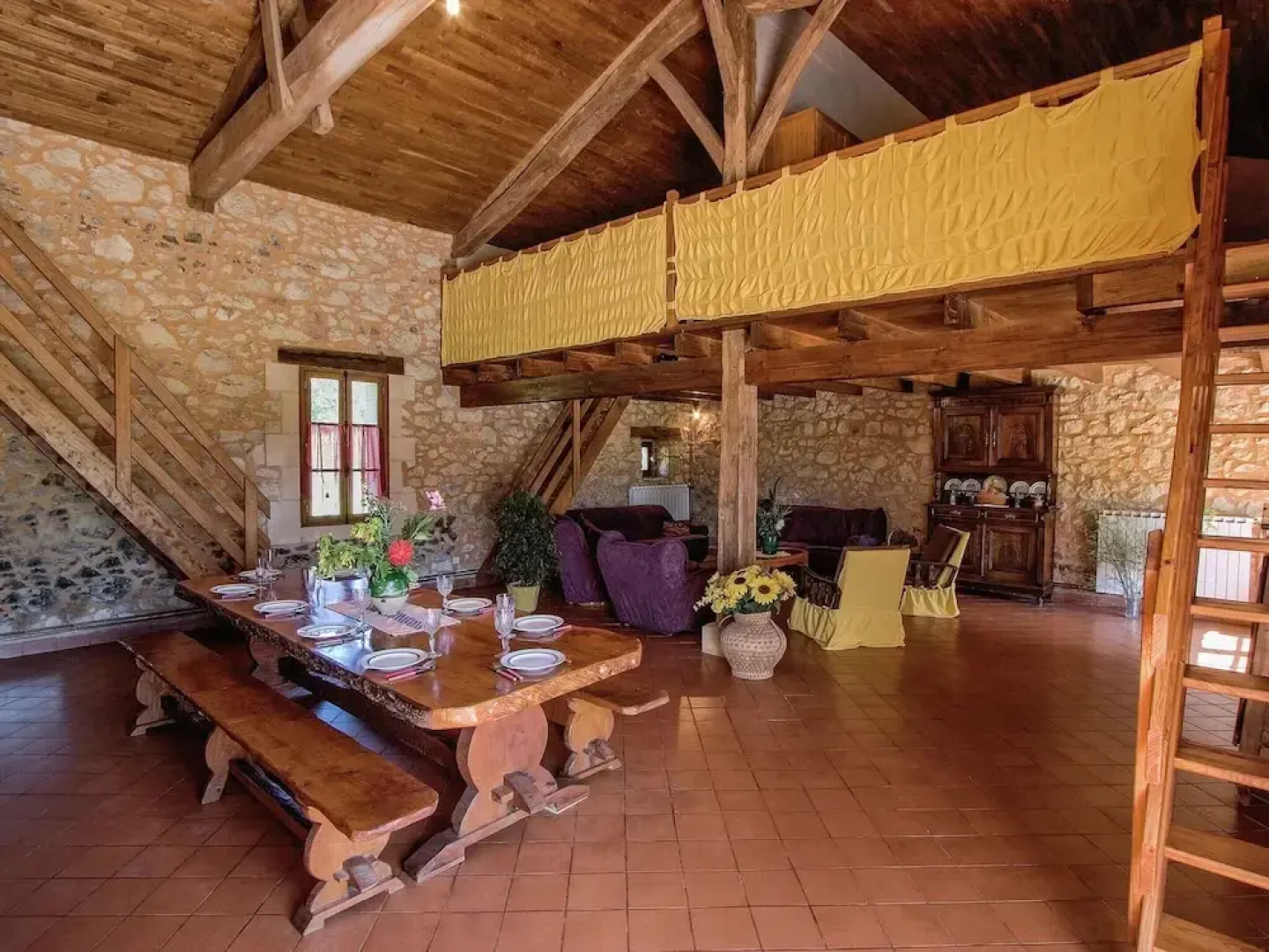 Perigord House With Private Swimming Pool in the Middle of Unspoiled Nature