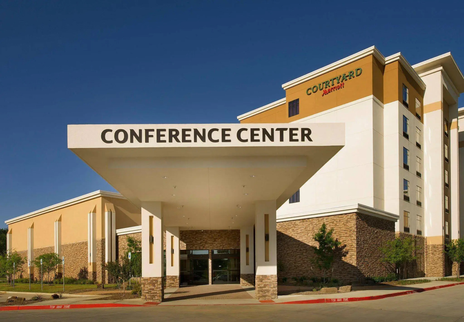 Courtyard by Marriott Dallas DFW Airport North/Grapevine