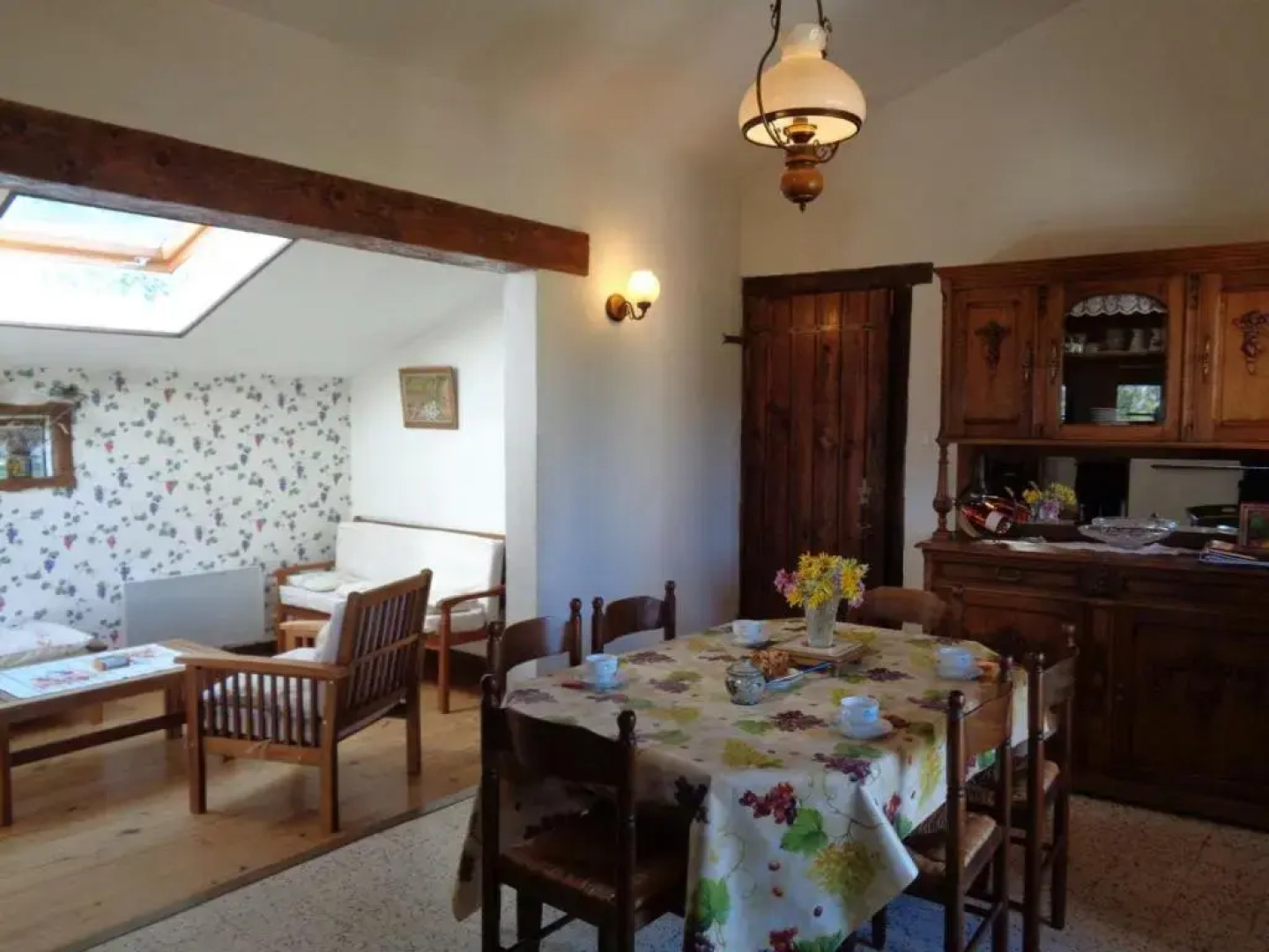 Gîte Saint-Haon-le-Châtel, 4 pièces, 6 personnes - FR-1-496-21