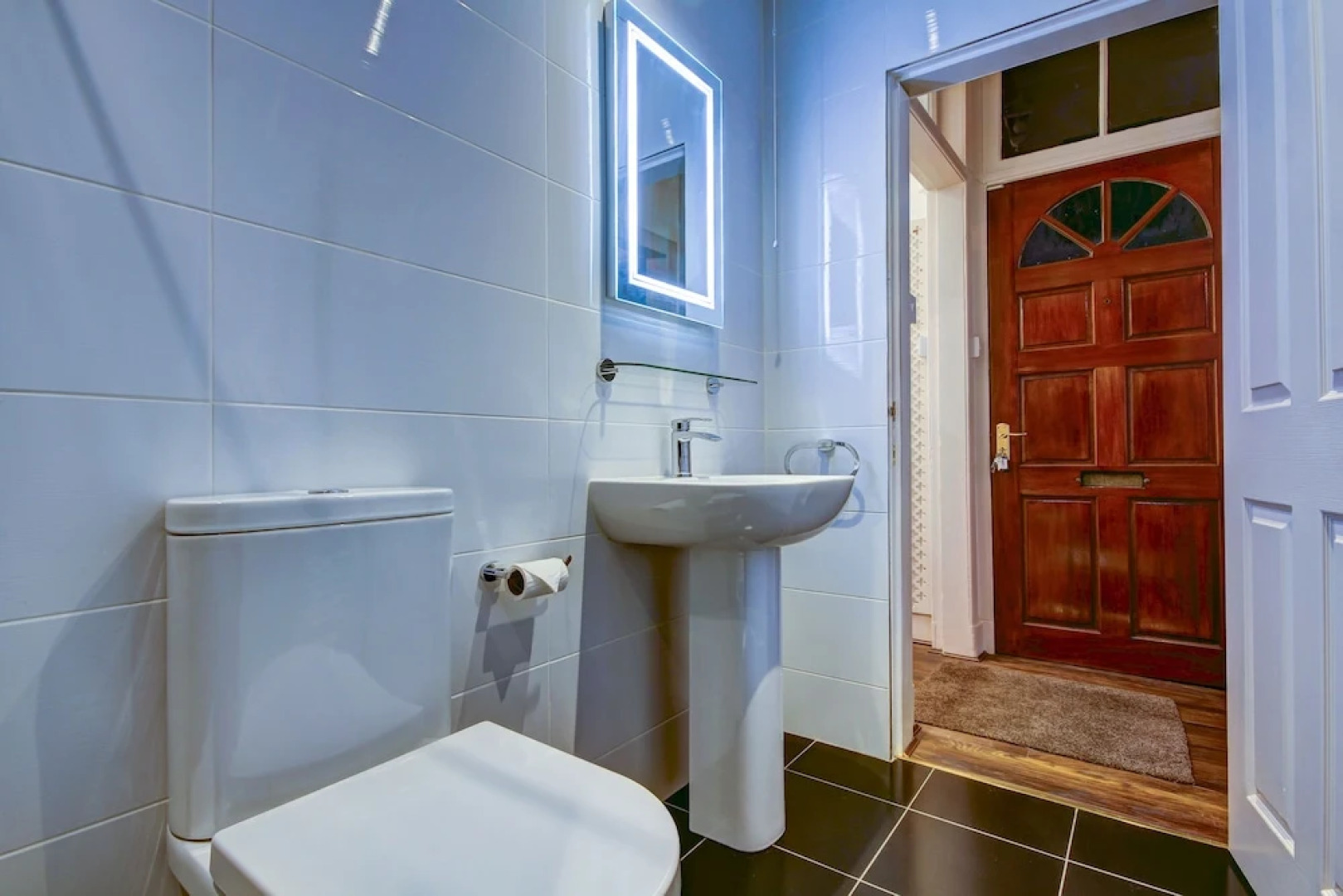 Tiffany's - Donnini Apartments