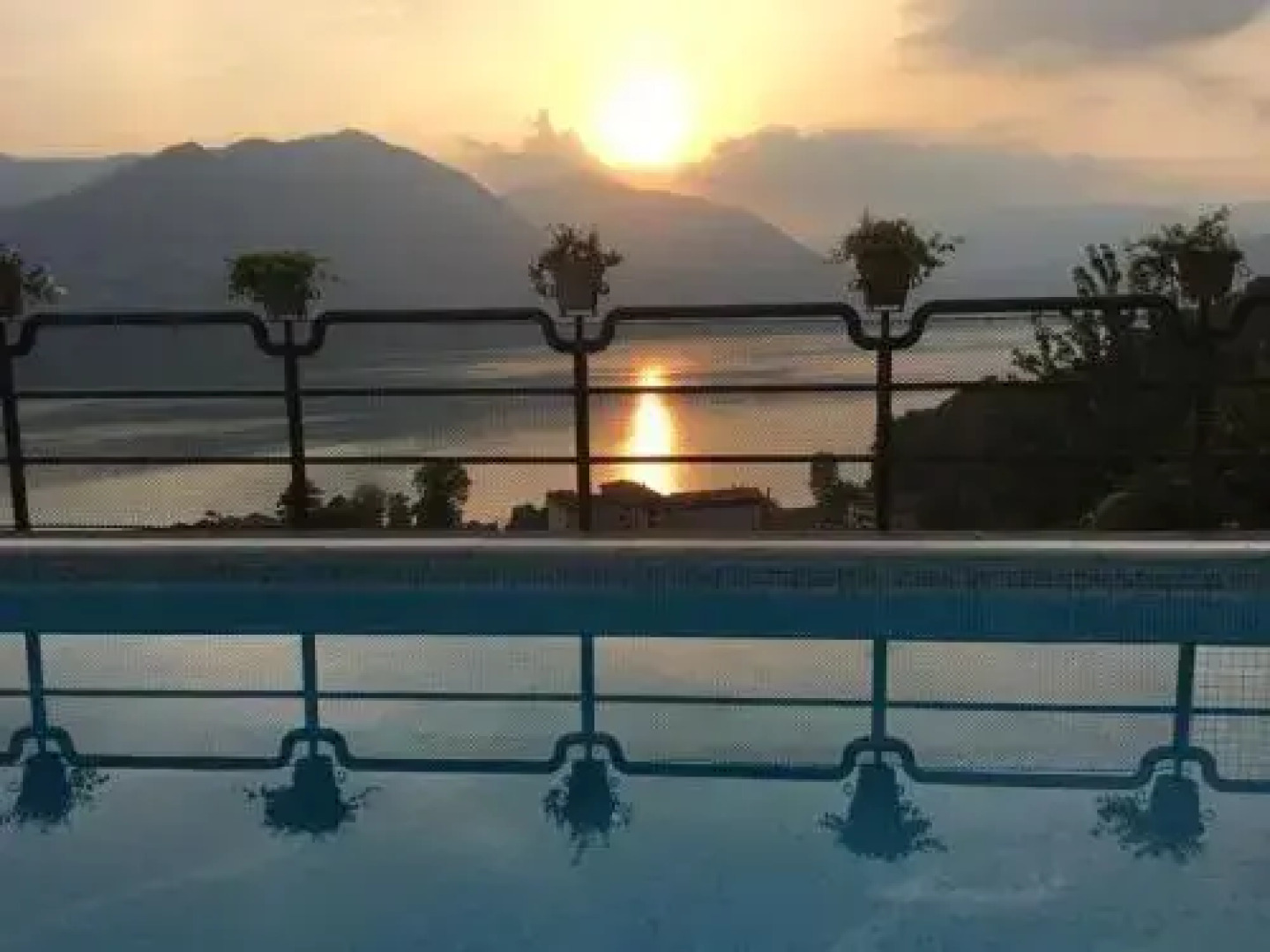 Al Castello Vino B&B