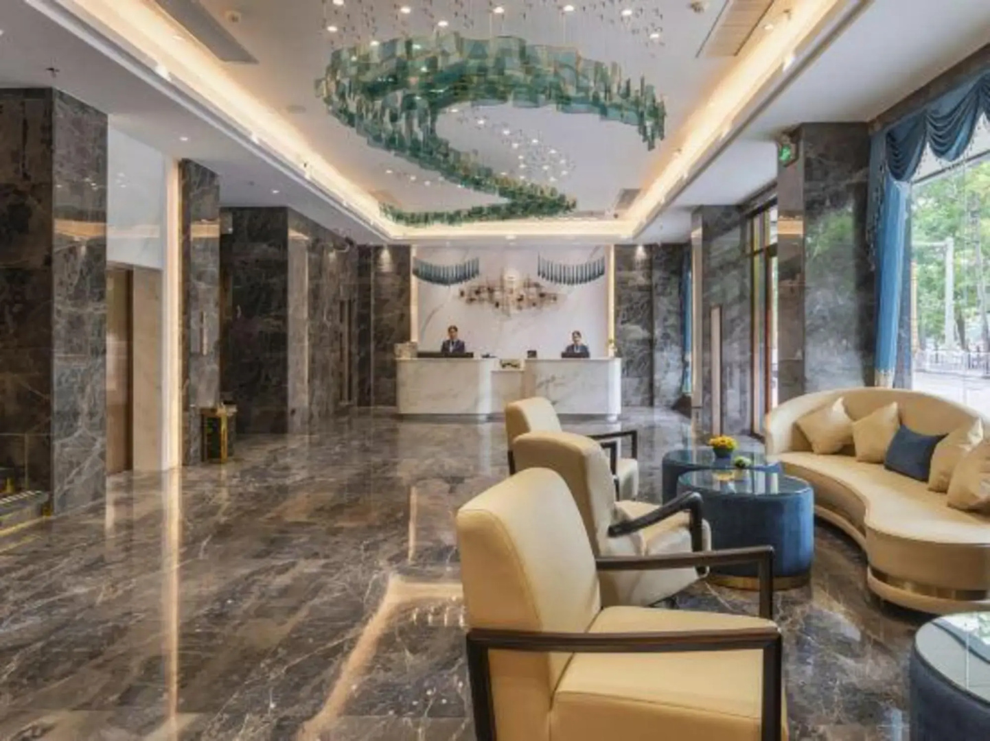 Jinxing Hotel (Yihua International Plaza)