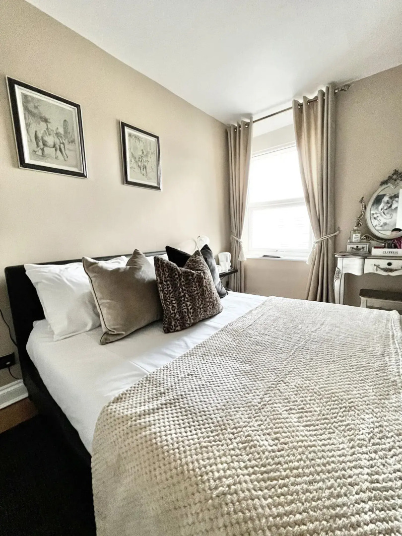 Devon House Guest House