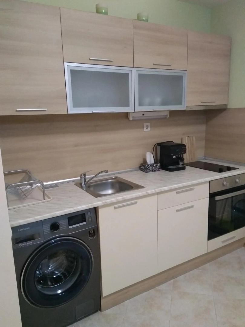 Private Apartment A12 in July Morning Seaside Resort