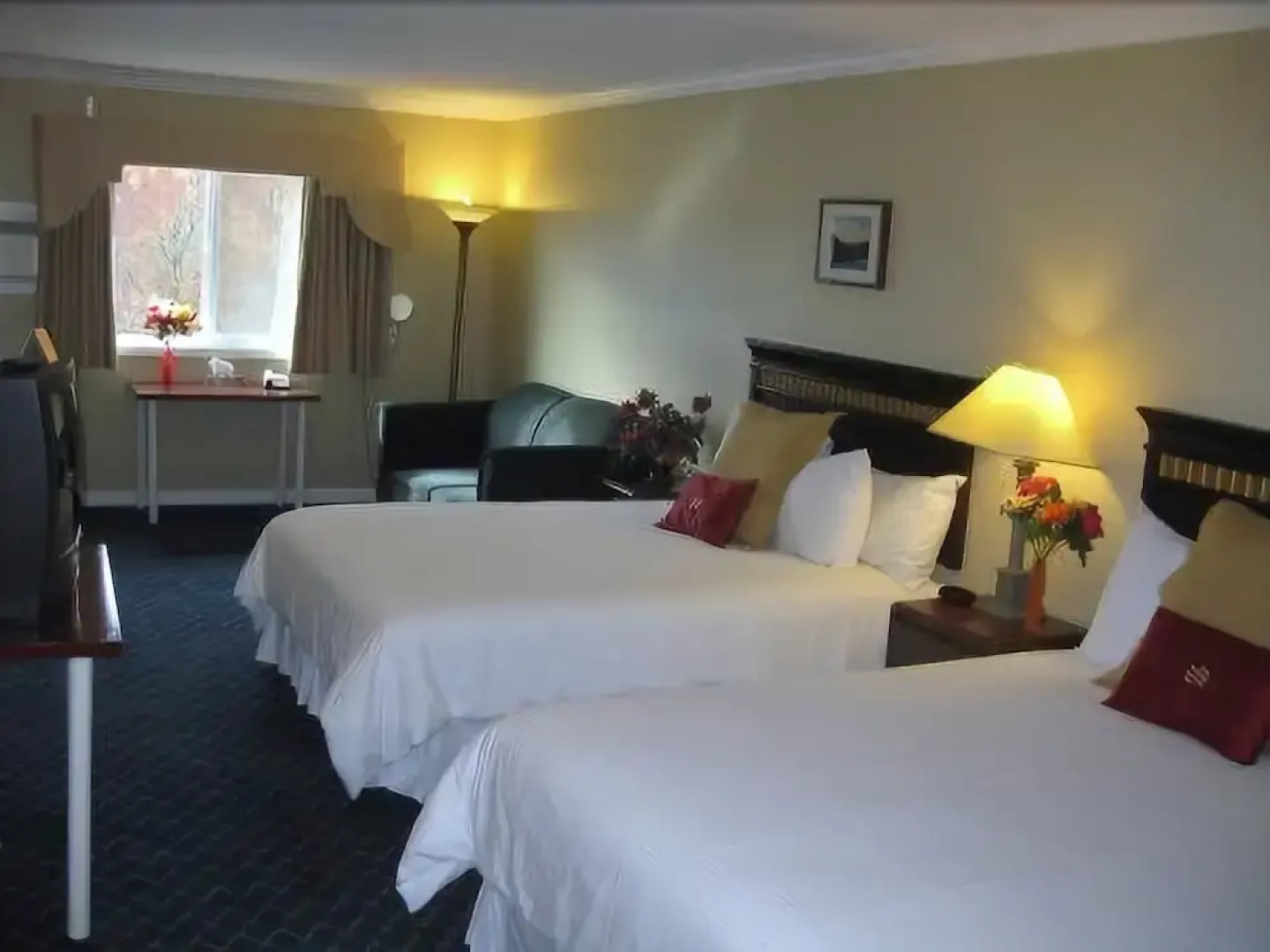 Revelstoke Gateway Inn