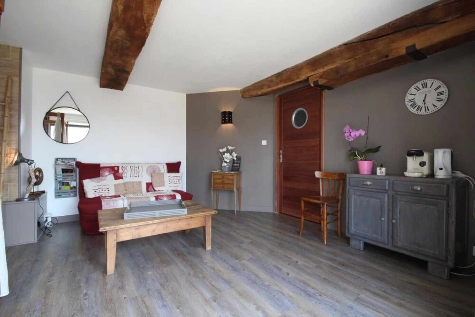 Studio in Leynes, With Furnished Garden and Wifi - 5 km From the Beach