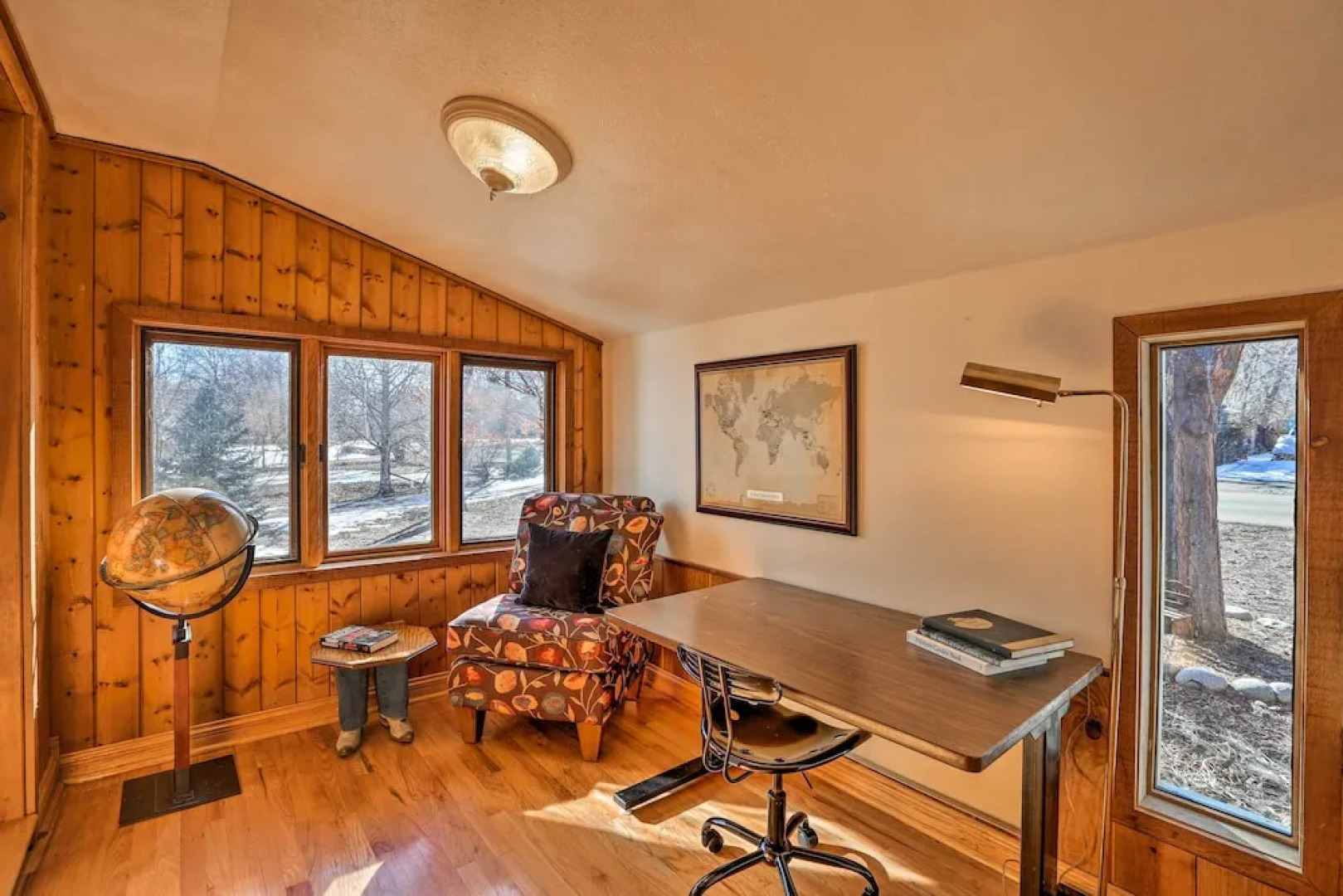 5 Mi to Dtwn Denver: Peaceful Lakewood Home!