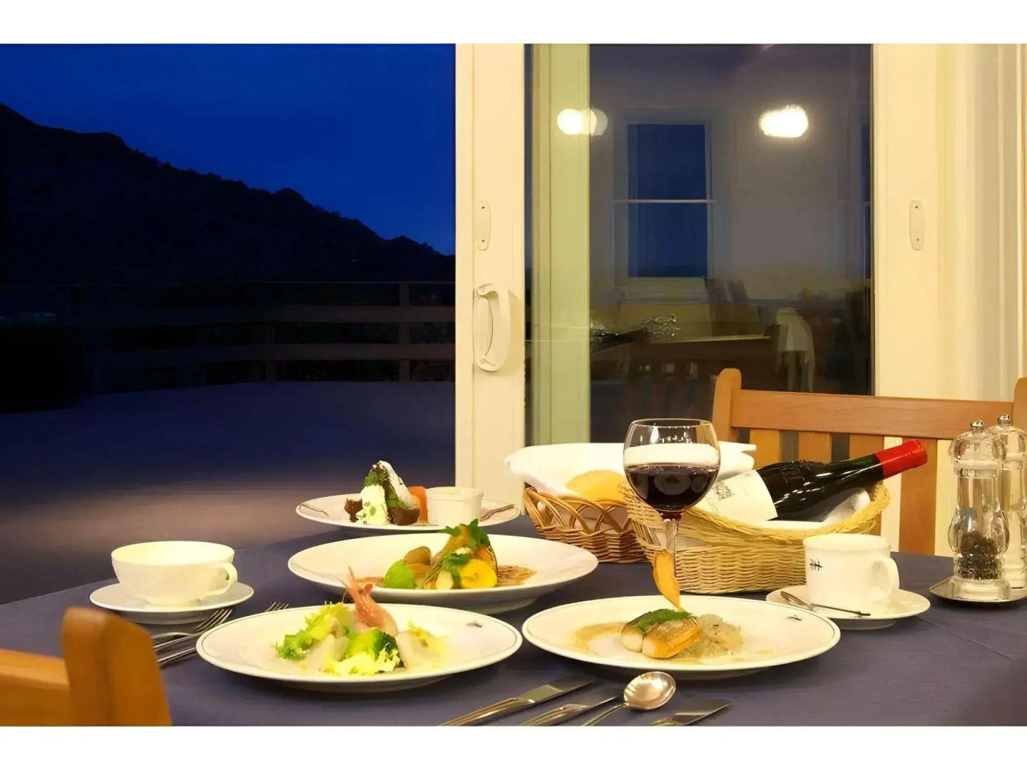 Hotel Blueberry Hill Katsuura