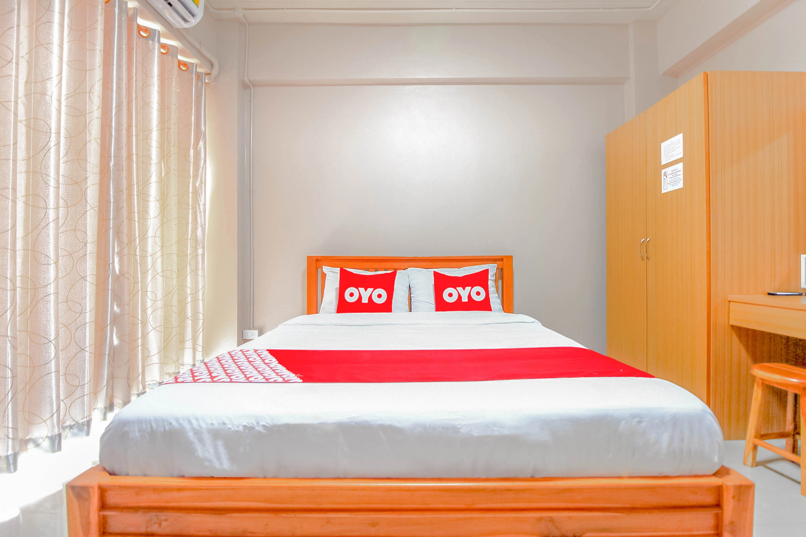 OYO 349 Aroonrung House