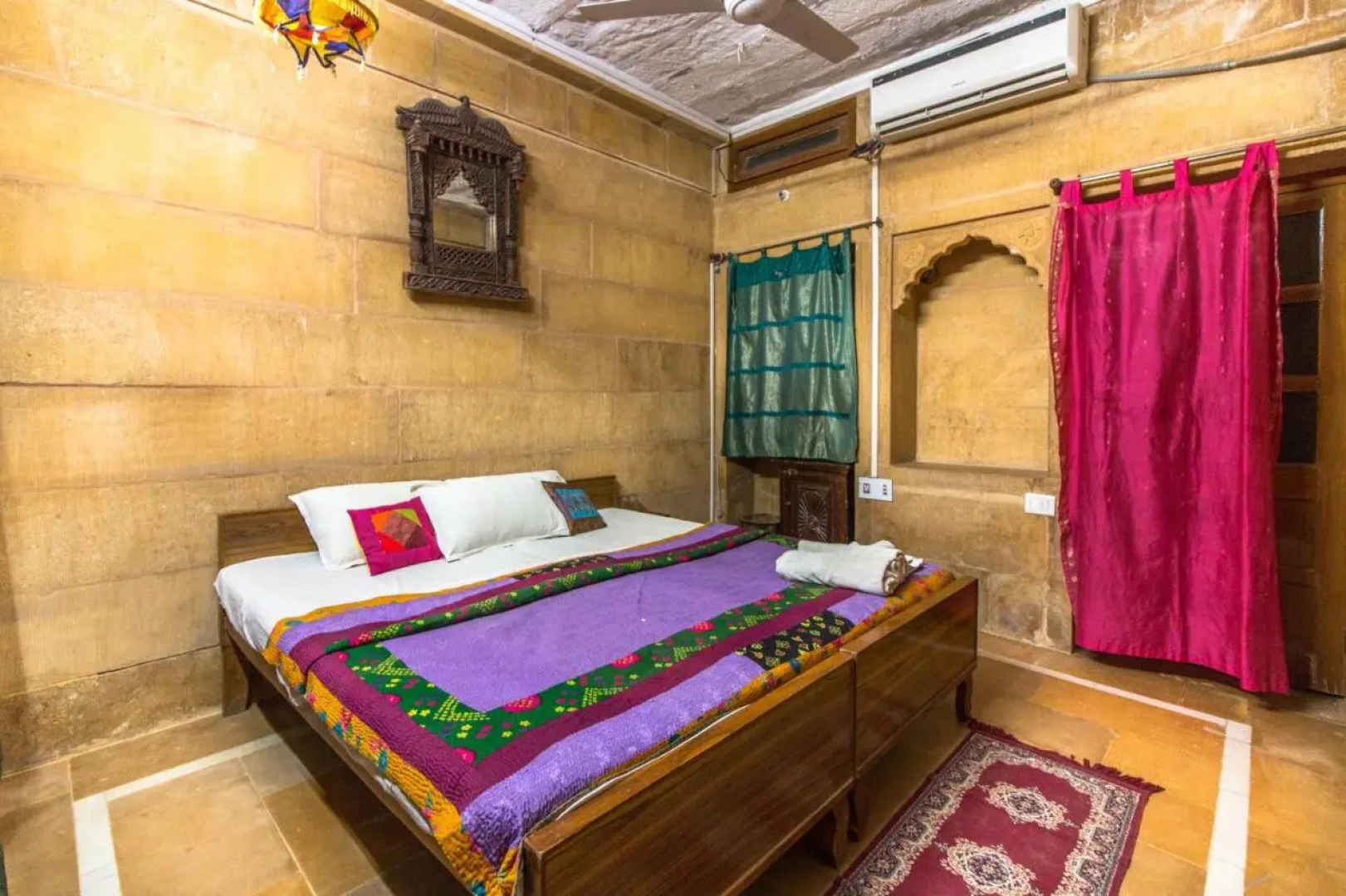 Hotel Oasis Haveli - Hostel