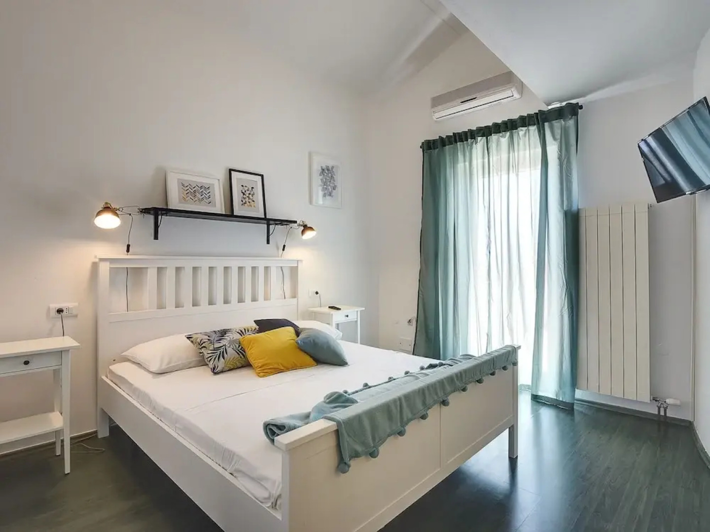 Villa in Medulin With Garden, Private Pool and Sauna Near the Center