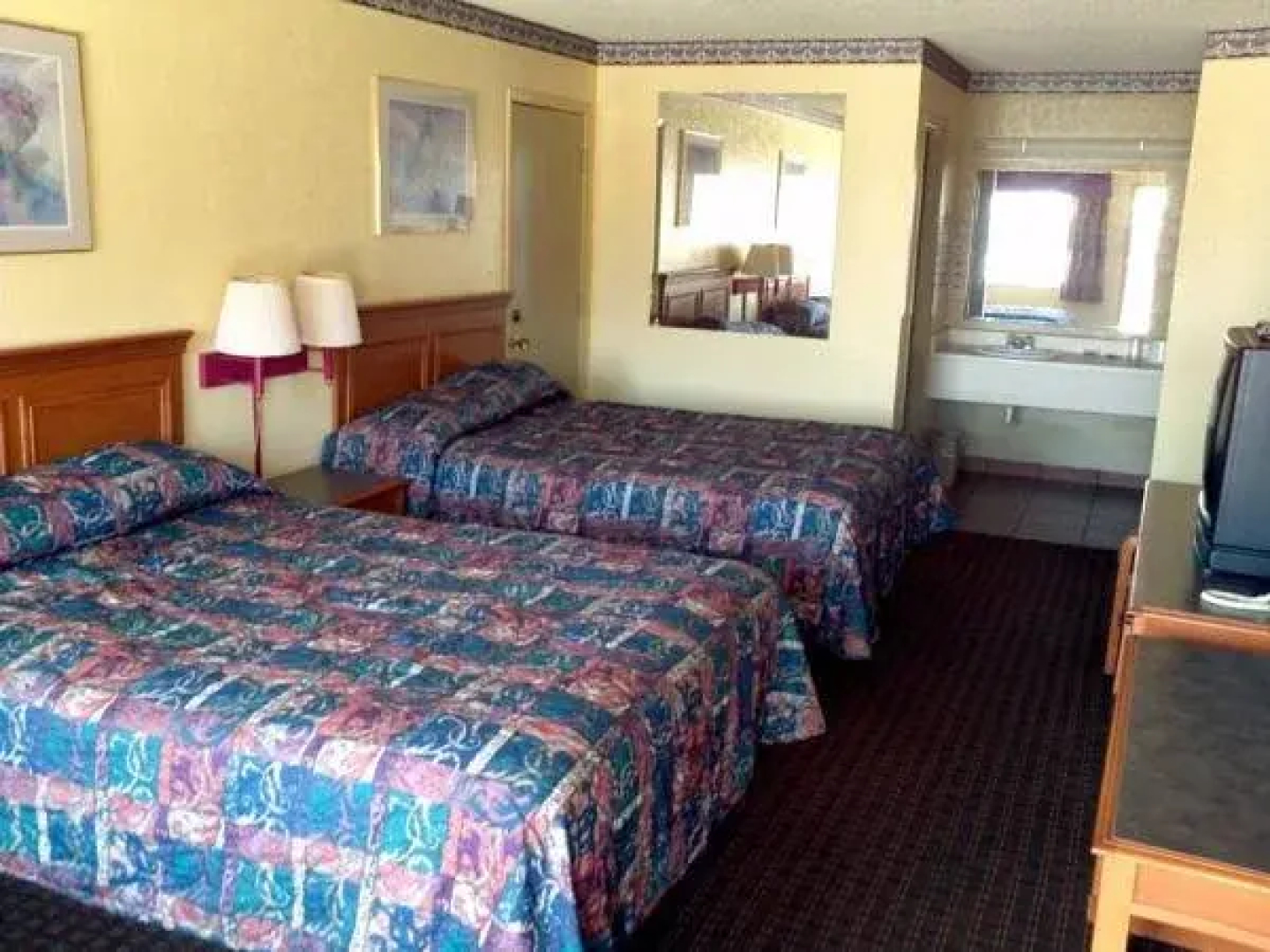 Classic Inn Motel