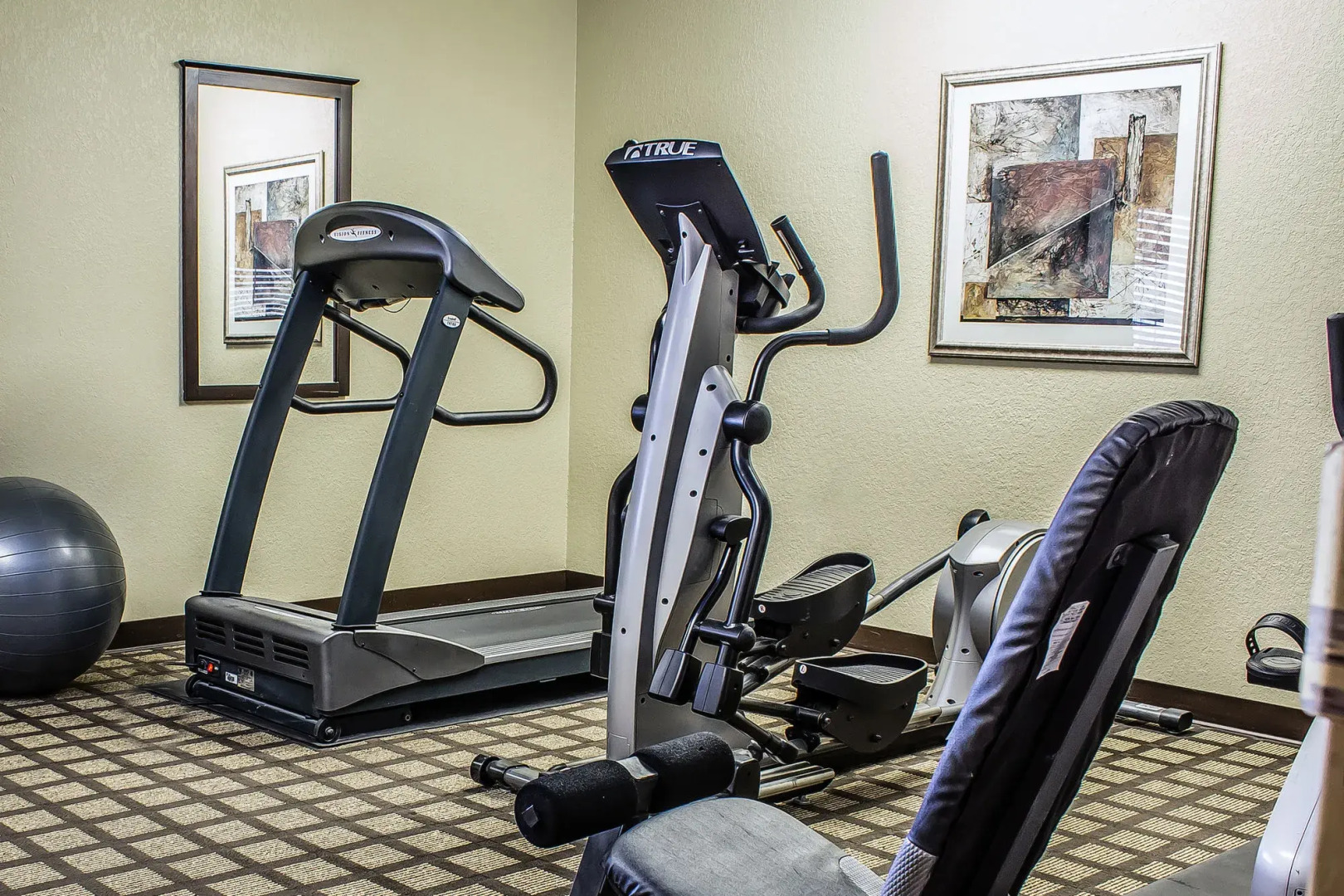 MainStay Suites Coralville - Iowa City