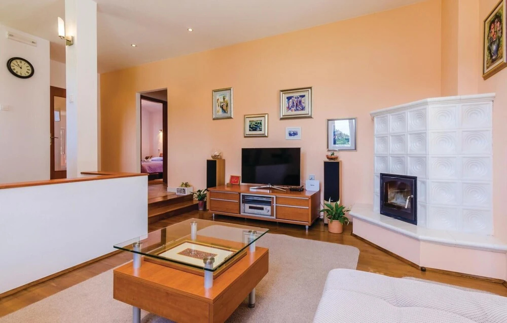 Two-Bedroom Apartment Gruda with an Outdoor Swimming Pool 08