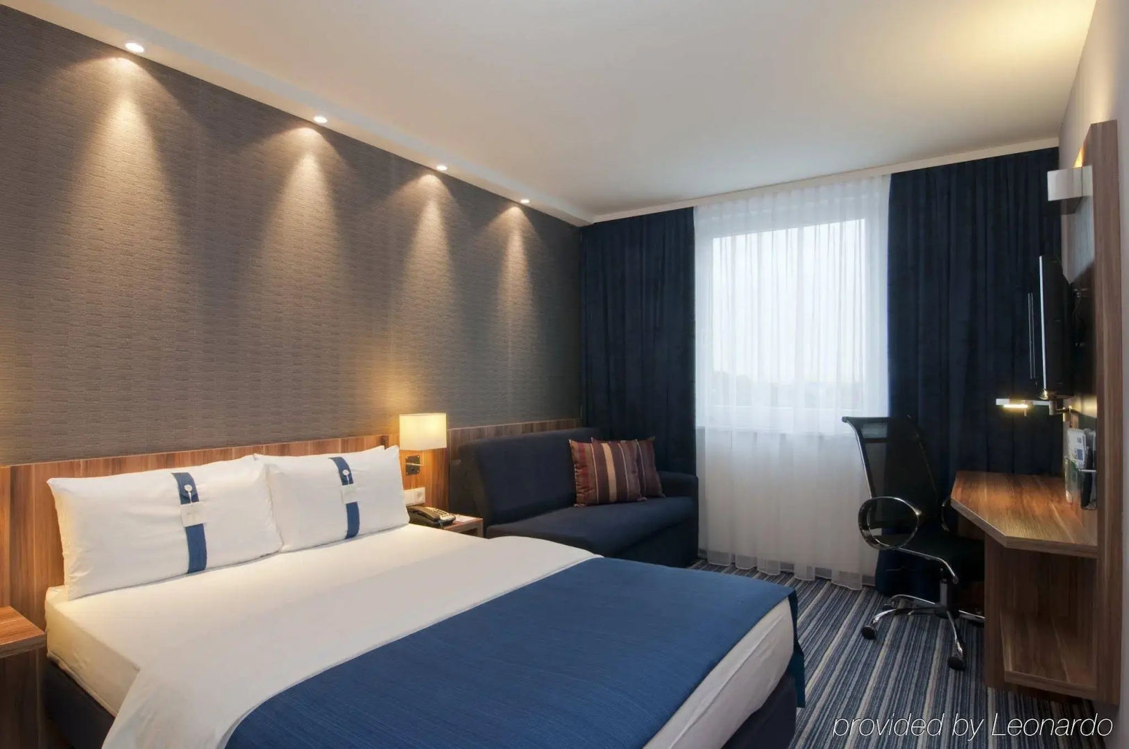 Premier Inn Hamburg City Alster