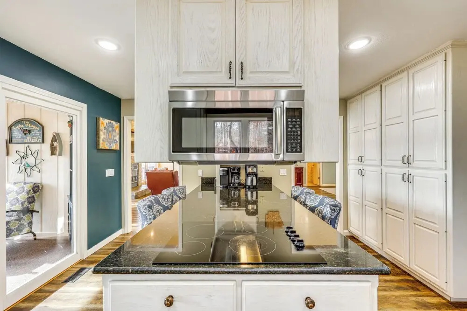 Lakefront Hot Springs Village Home w/ Private Dock