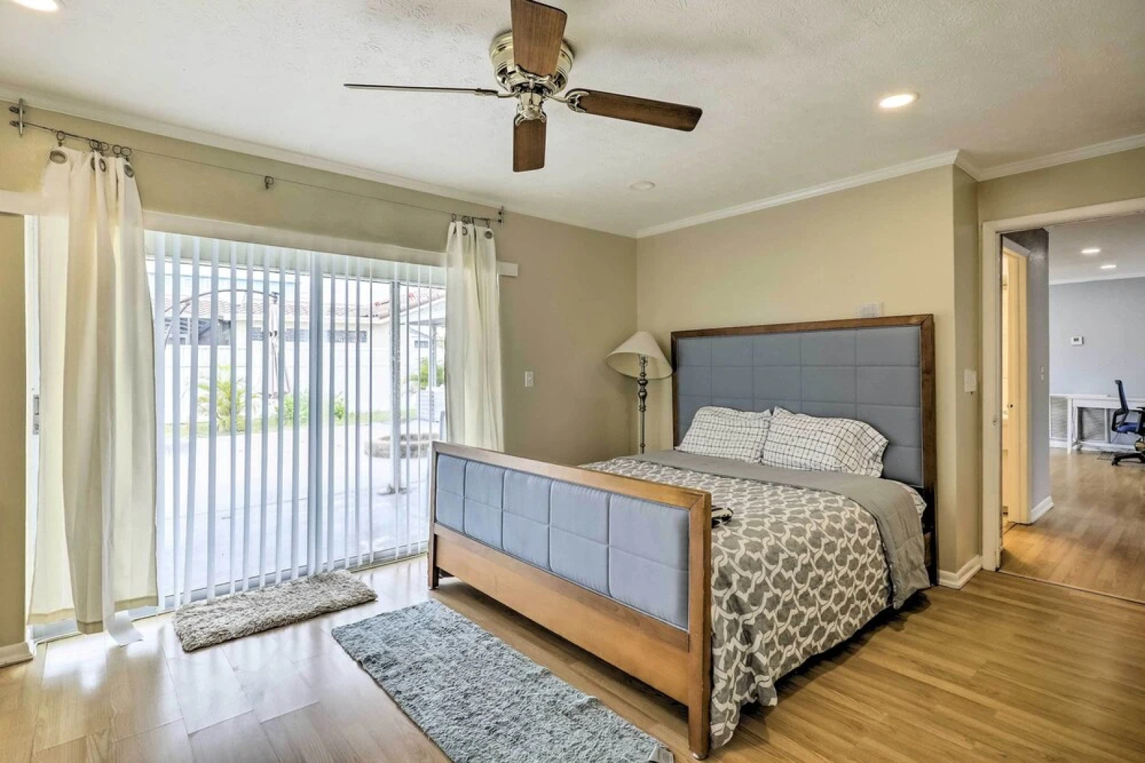 Apollo Beach Waterfront Retreat w/ Boat Dock!