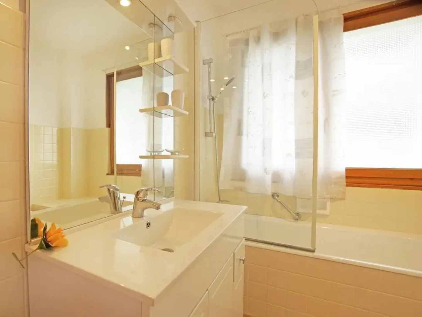 Exclusive Chalet in La Chapelle-d'Abondance with Mountain View