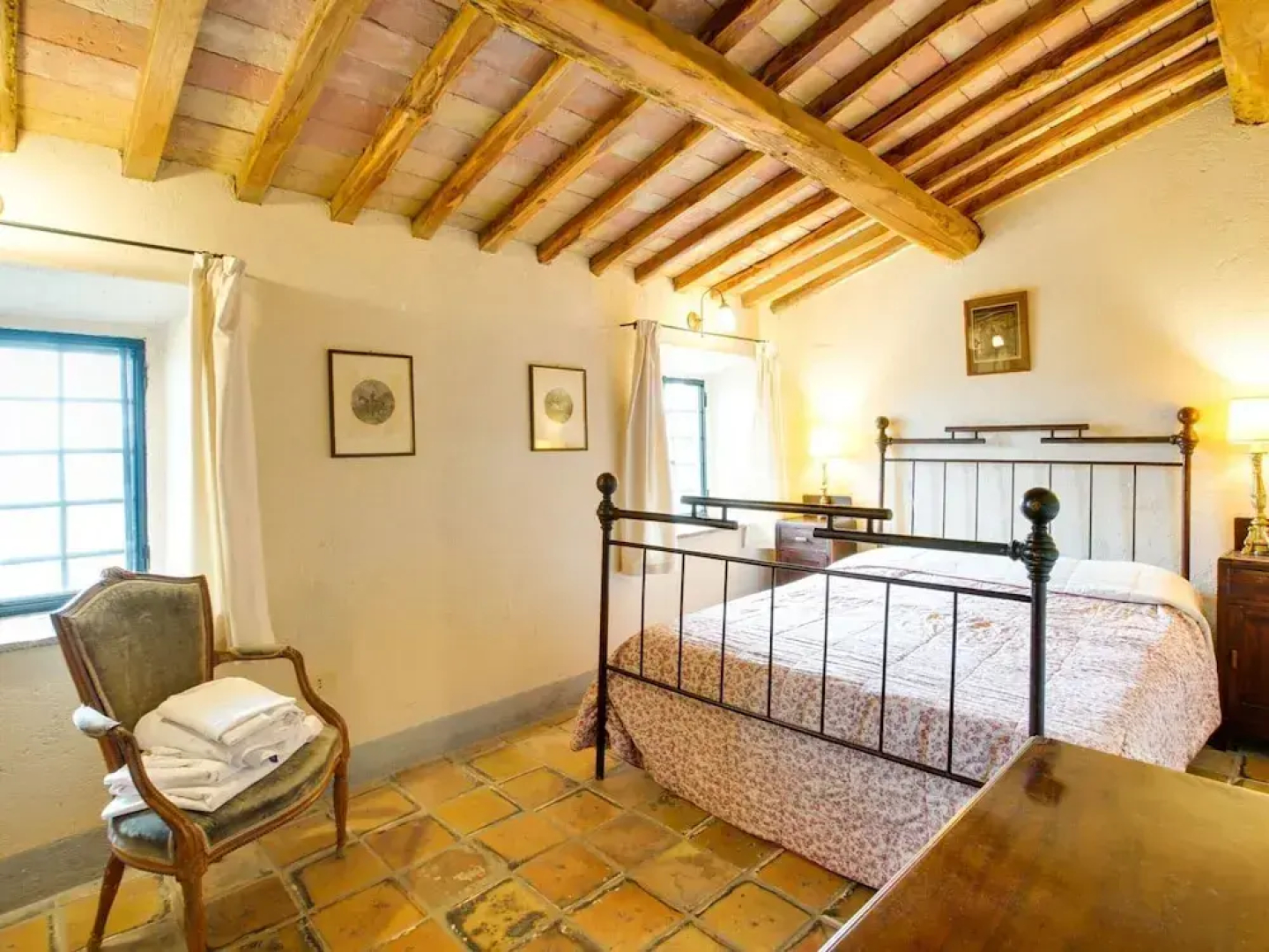 Villa in Rome With Pool & Stunning Views