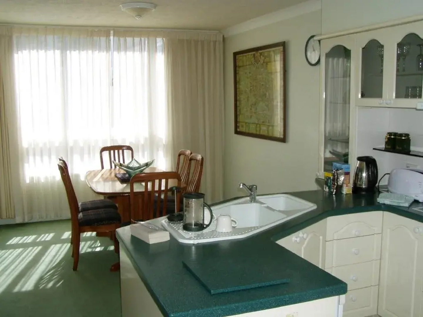 Anglesea Beachfront Court Holiday Units