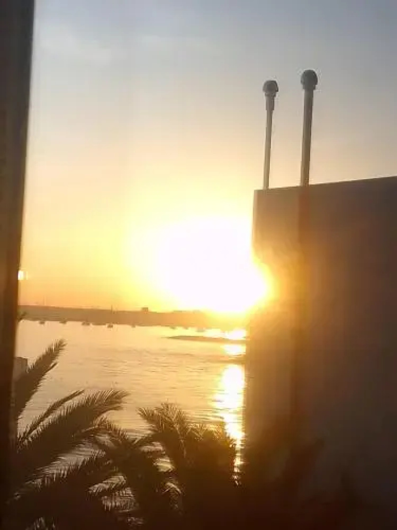 Sounds of The Sea Apartment
