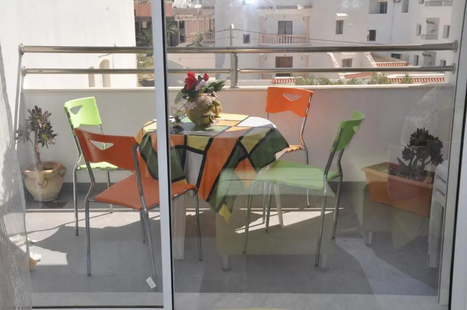 Neue Wohnung, ruhig, 150 m vom Strand, free Wi-Fi