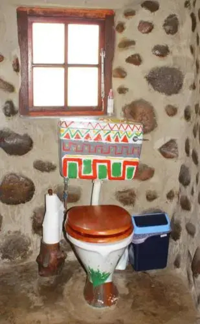 Shapes Of Africa Rustic Stayover