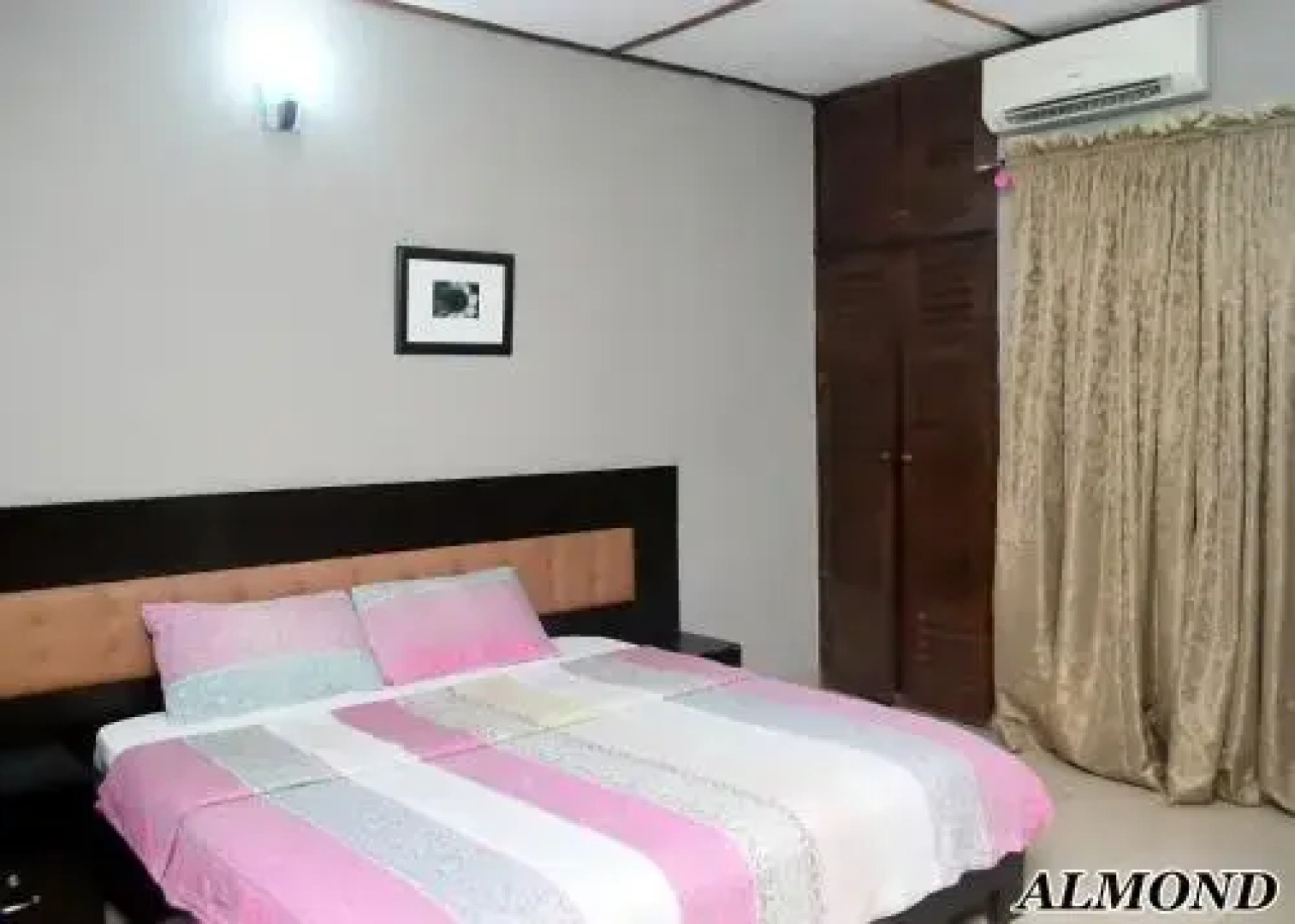 Flora Suites Exclusive